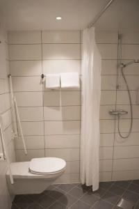 Gardermoen Bed & Breakfast - 13