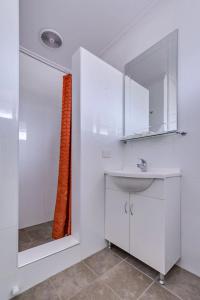 ibis Styles - 20
