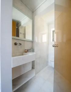 Fos Downtown Suites - 26