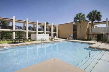 WoodSpring Suites Orlando Kissimmee Maingate - 12
