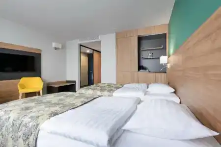 Favor Park - 25