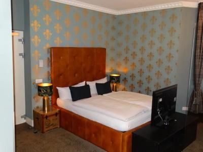 Boutique-Georges - 74