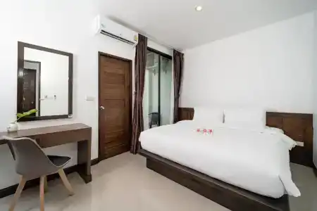 Circle Inn - 0