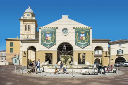 Universal's Loews Portofino Bay - 42