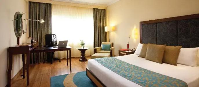 Vivanta Bengaluru Residency Road - 51
