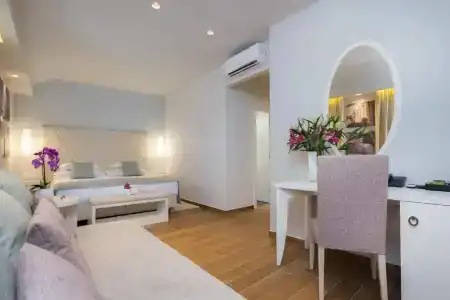 Balatura The Fine Bed&Breakfast Split - 79