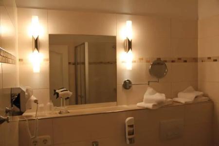 -Restaurant Holsteiner Hof - 8