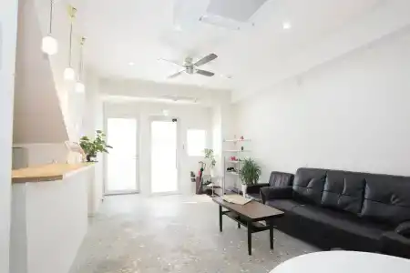 Casa Blanca Guesthouse - 11
