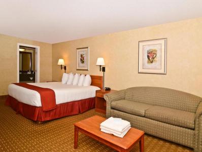 Best Western Pier Point Inn - 37