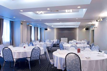 Best Western Yokohama - 17
