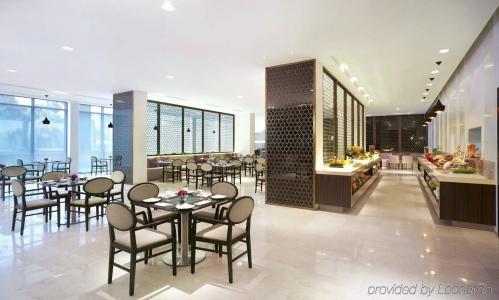 Vivanta Chennai It Expressway Omr - 9