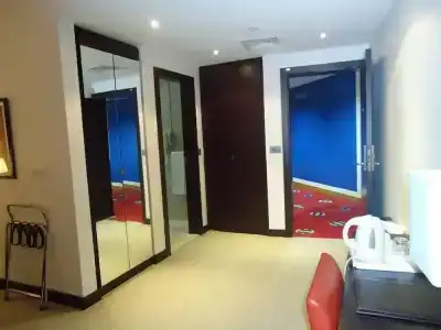 Al Jazira Club - 24