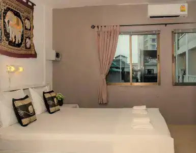 Allstar Guesthouse - 2