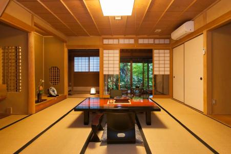 Beppu Showaen - 19