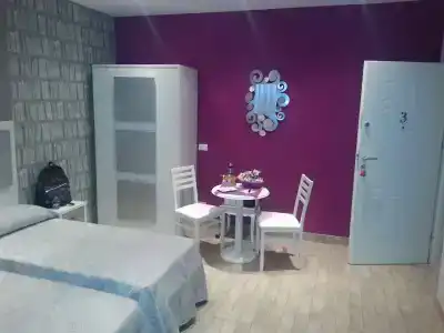 Five Rooms Rome Guesthouse - 2