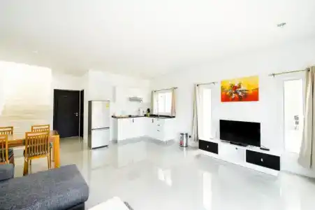 Oriental Beach Pearl - 51