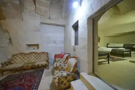 View Cave - 101