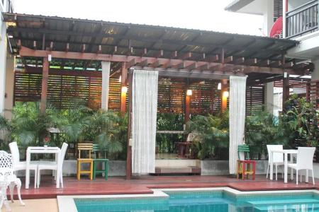 Huen Chan Thip - 17
