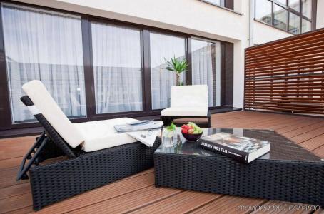Goodman's Living - 2