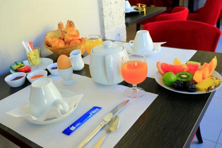 Best Western Le Renoir - 13