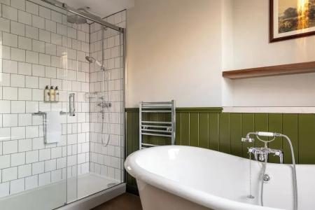 The Drayton Court - 145