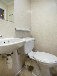 Oyo London 24 Sussex - 73