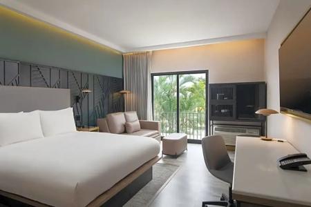 Courtyard by Marriott - 37