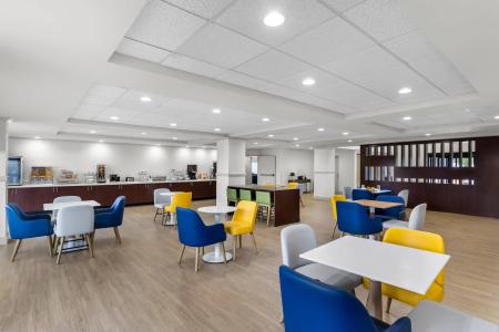 Comfort Suites Austin Airport - 29