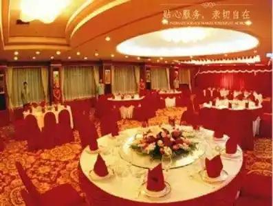 Kunming Xiongye - 18