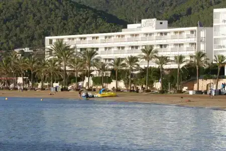 Arenal - 25