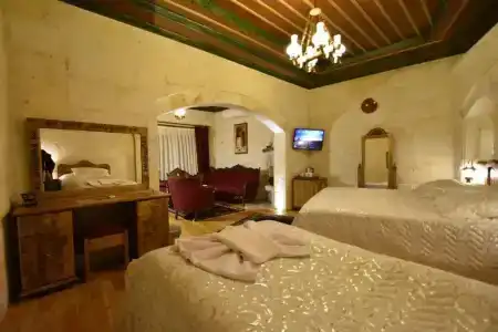 Harman Cave - 62
