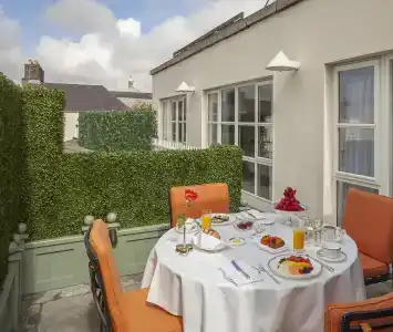The Merrion - 25