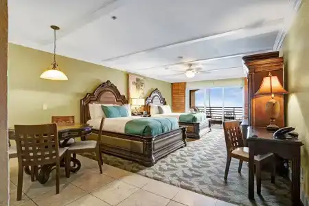 Pacific Terrace - 84