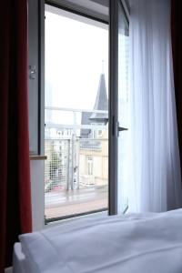 Grand Corner - 40