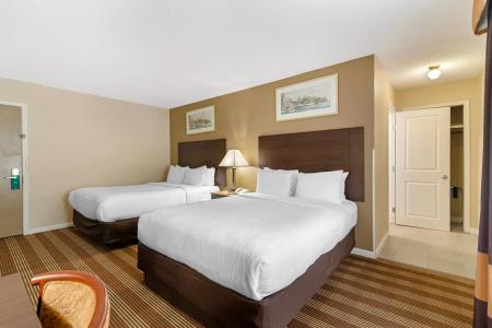 Quality Inn - 44