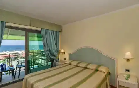 Siesta - 38