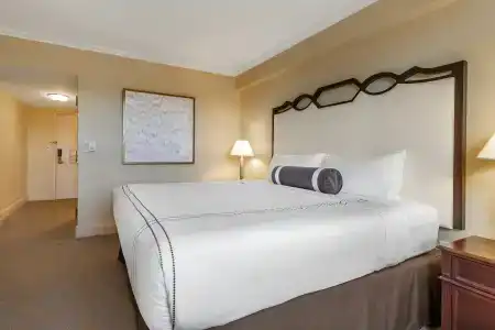 Omni Shoreham - 35