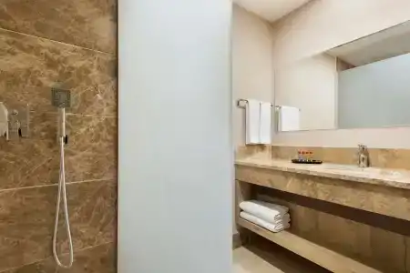Ramada Encore Gebze - 15