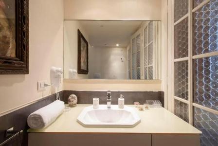 Bea Suites Luxury Rooms - 125