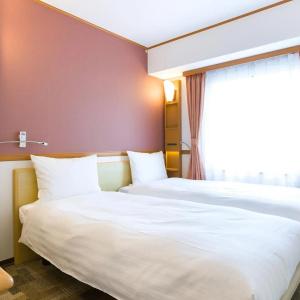Toyoko Inn Minatogawa Koen - 38