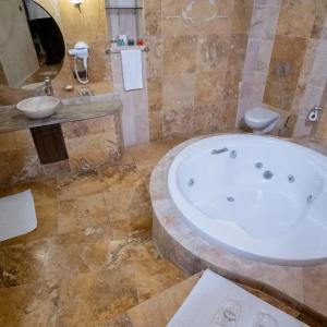 Kemerhan Cave Suites - 46