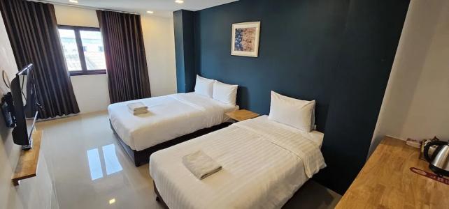 Sleepstation at Pratunam - 261