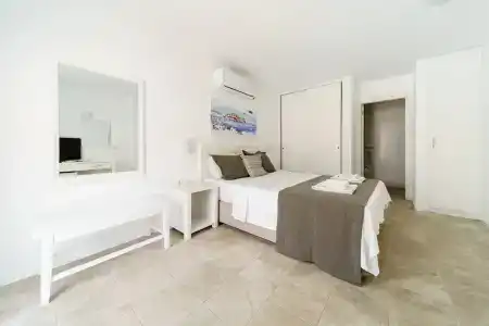 Costa Sariyaz - 113