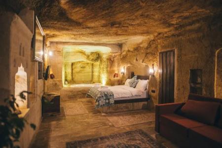 Tale Cave In - 108