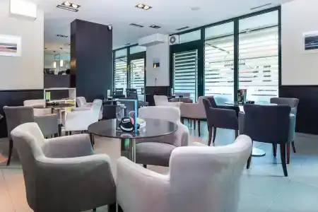 BB Residence - 28