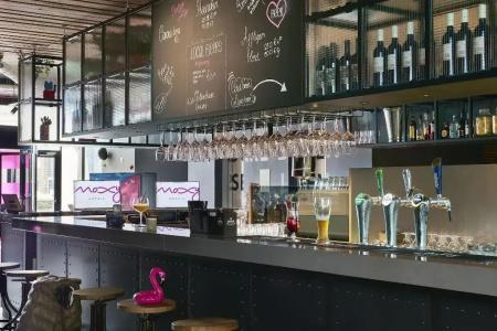 Moxy Amsterdam Schiphol Airport - 15