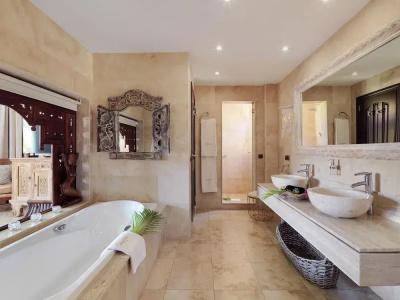 Royal Garden Villas, Luxury - 169