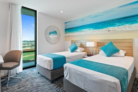 Gold Coast Airport - Only 300 Meters To Airport Terminal - 19