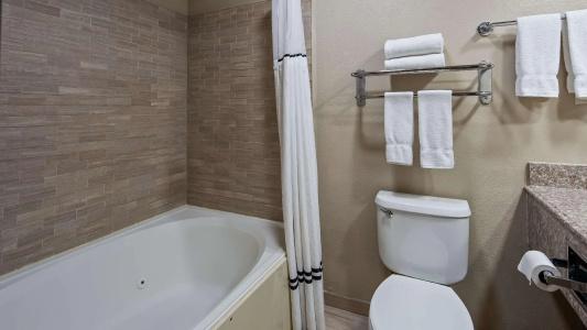Best Western Plus Windsor Inn - 32