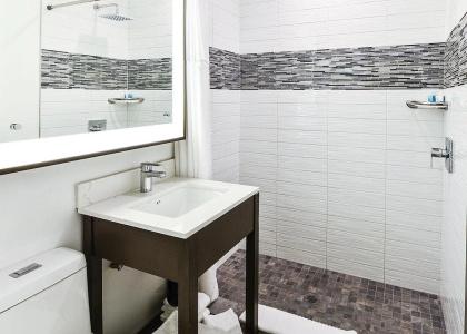 Sunset West, Surestay Collection By Best Western - 9